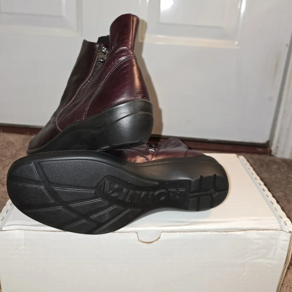 Josef Seibel Booties